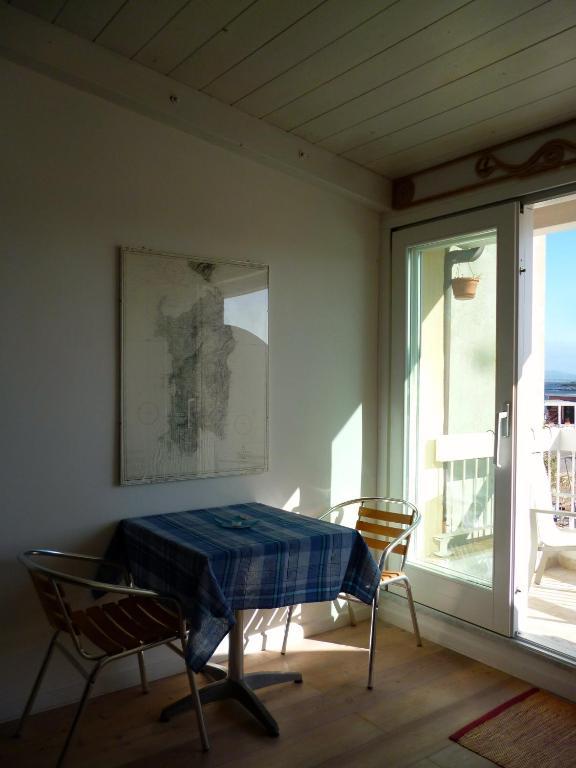 Domo Sul Porto Bed & Breakfast Стинтино Екстериор снимка